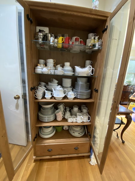 Cairo Cabinet with Noritake Carolyn China Collection